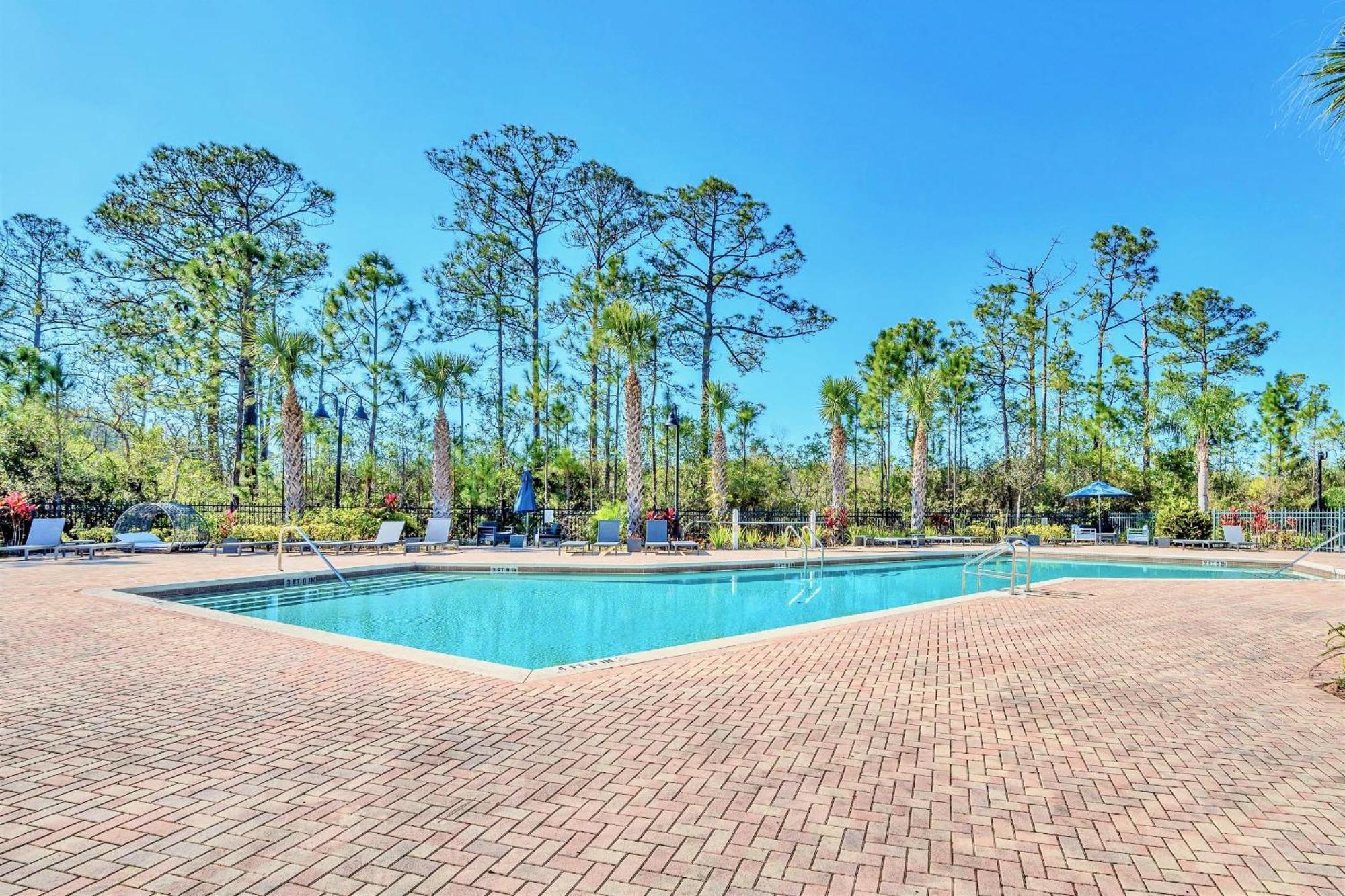 Bright Condo - 2Br With Pool & Hot Tub, Near Disney! 올랜도 외부 사진